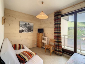 Studio rénové pour 2 pers. avec balcon, plein cœur station, à 80m des pistes principales - FR-1-416-142 Fontcouverte-La Toussuire